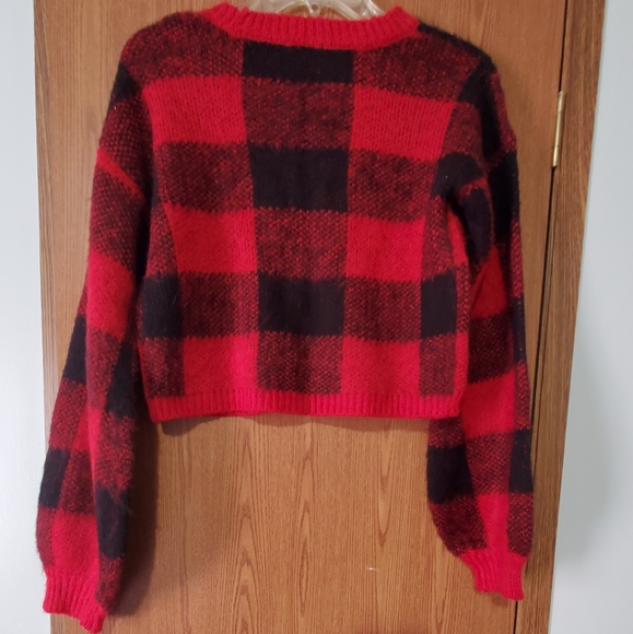 Sweater - Picture 2 of 4